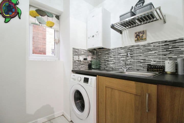 4 bedrooms house for sale in Knottingley, United Kingdom - Image 10