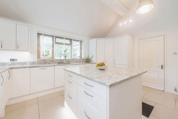 4 bedrooms house for sale in Thatcham, United Kingdom - Image 6