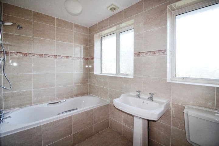 3 bedrooms house for sale in Grimsby, United Kingdom - Image 7