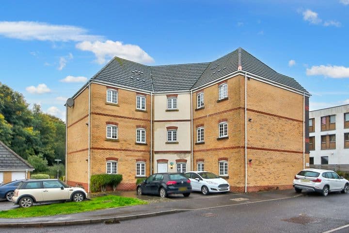 2 bedrooms apartment for sale in Basingstoke, United Kingdom - Image 12