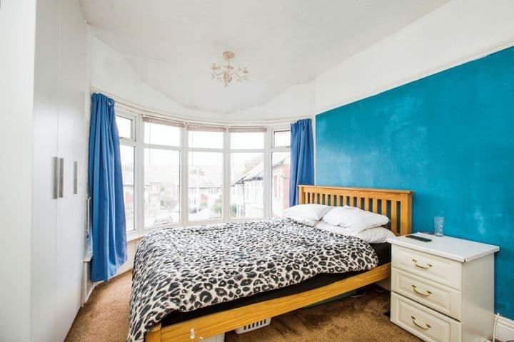 4 bedrooms house for sale in Halifax, United Kingdom - Image 8