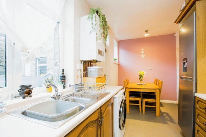 2 bedrooms house for sale in Halifax, United Kingdom - Image 9