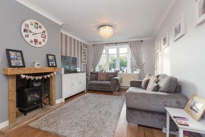 4 bedrooms house for sale in Oldham, United Kingdom - Image 4