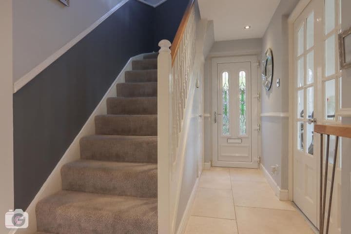 4 bedrooms house for sale in Leeds, United Kingdom - Image 3