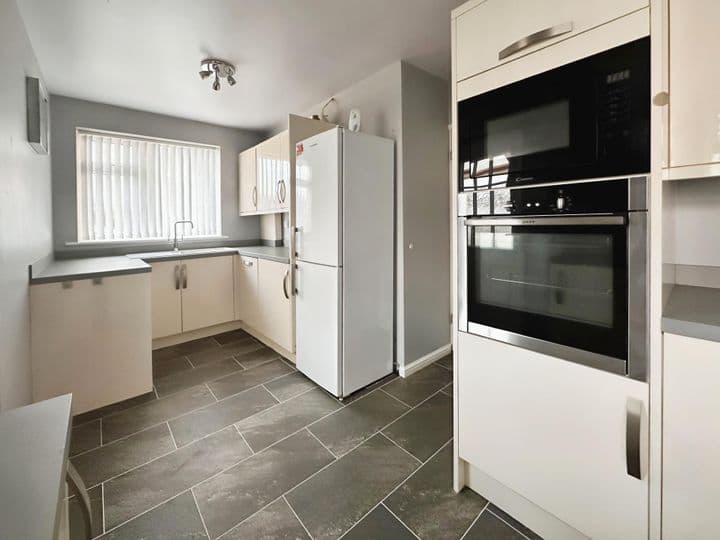 2 bedrooms house for sale in Leeds, United Kingdom - Image 4