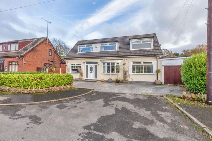 4 bedrooms house for sale in Oldham, United Kingdom