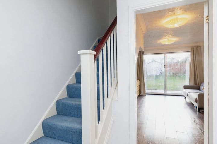 3 bedrooms house for sale in Luton, United Kingdom - Image 4