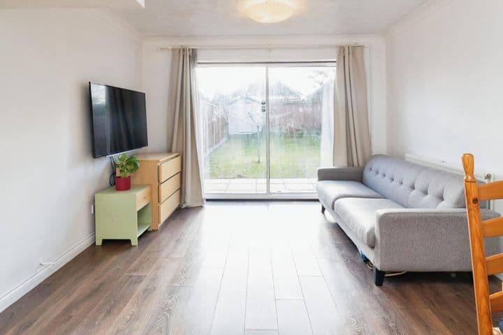 3 bedrooms house for sale in Luton, United Kingdom - Image 3