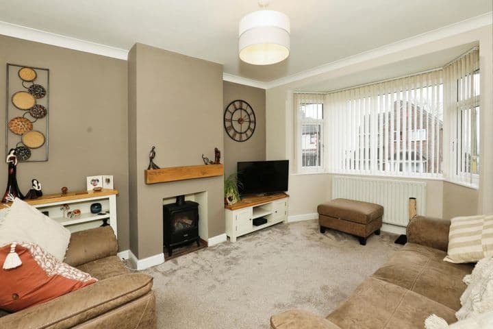 3 bedrooms house for sale in Stoke-On-Trent, United Kingdom - Image 2