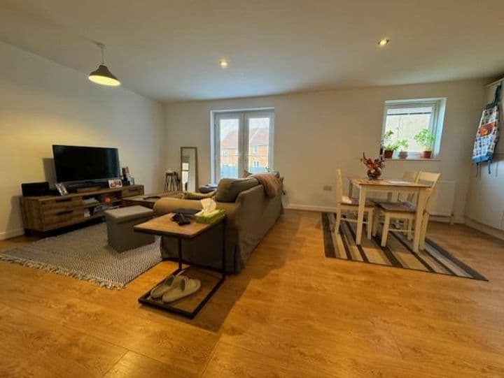 2 bedrooms apartment for sale in Bristol, United Kingdom - Image 11