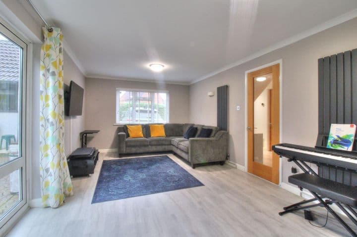 4 bedrooms house for sale in Basildon, United Kingdom - Image 9