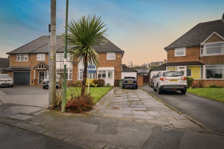 3 bedrooms house for sale in Birmingham, United Kingdom - Image 3