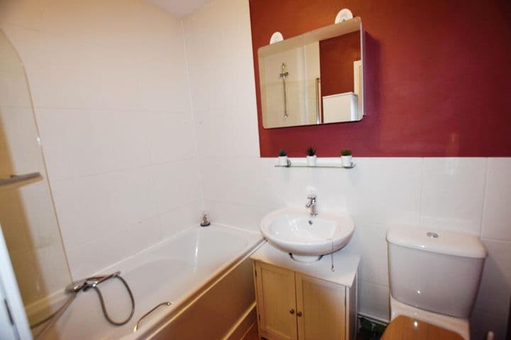 1 bedroom house for sale in Peterborough, United Kingdom - Image 6