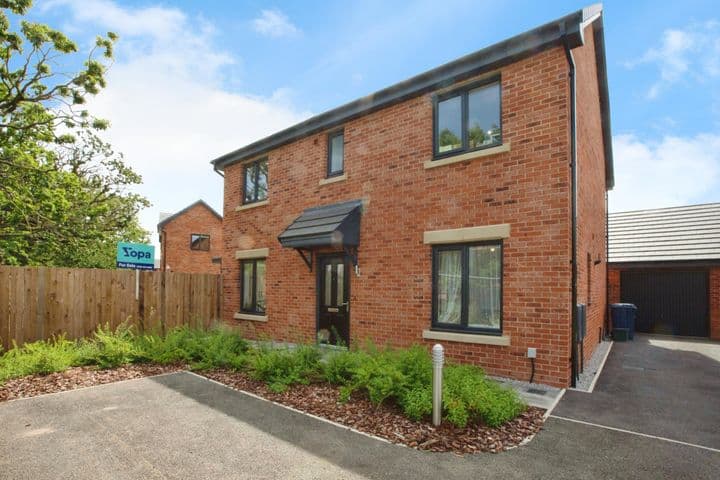 4 bedrooms house for sale in Leyland, United Kingdom