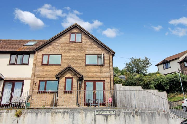 3 bedrooms house for sale in Truro, United Kingdom - Image 2