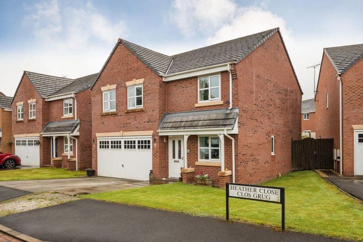 4 bedrooms house for sale in Wrexham County Borough, United Kingdom - Image 2