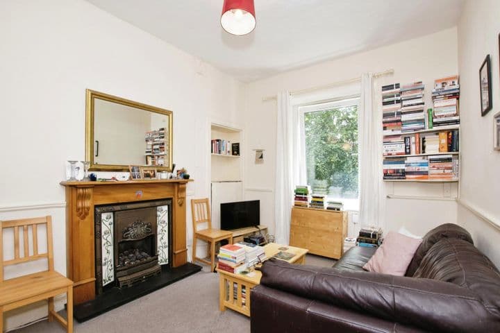 1 bedroom apartment for sale in Edinburgh City Centre, United Kingdom - Image 2