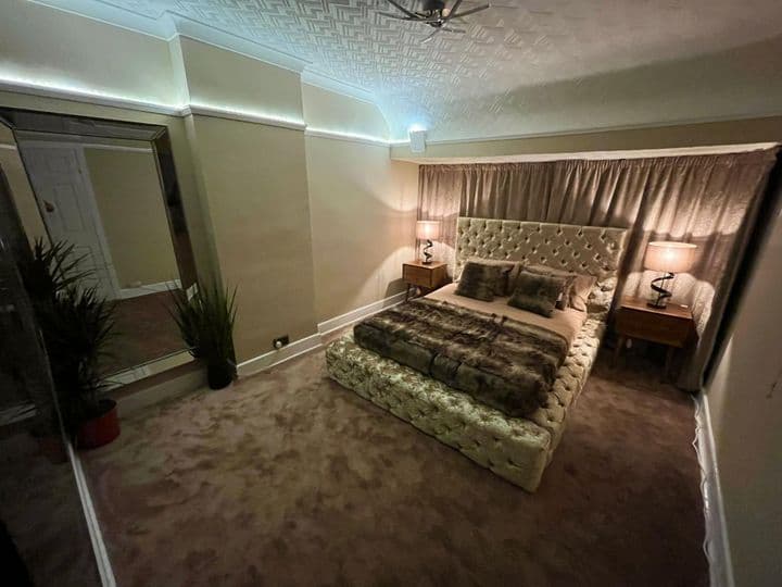 3 bedrooms house for sale in Birmingham, United Kingdom - Image 3