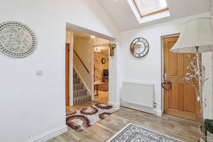 3 bedrooms house for sale in York, United Kingdom - Image 2