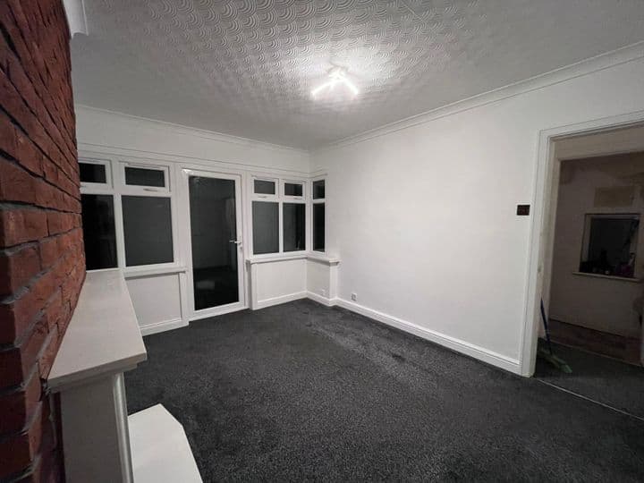 3 bedrooms house for sale in Birmingham, United Kingdom - Image 12