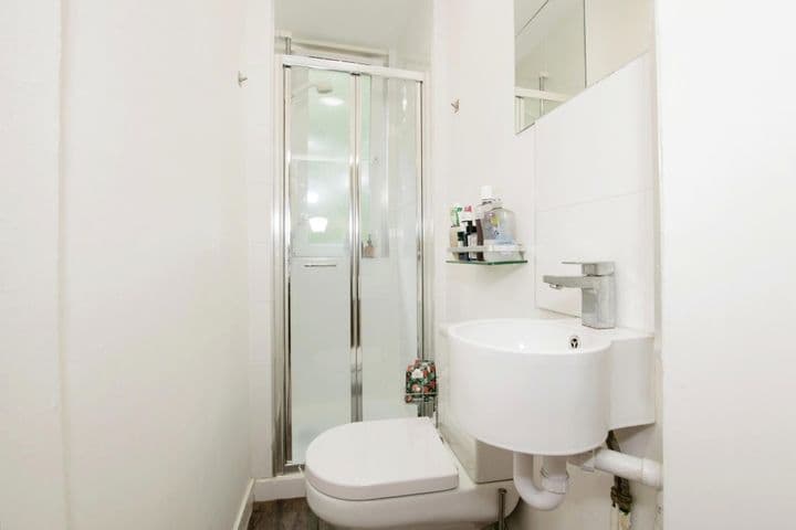 1 bedroom apartment for sale in Edinburgh City Centre, United Kingdom - Image 7