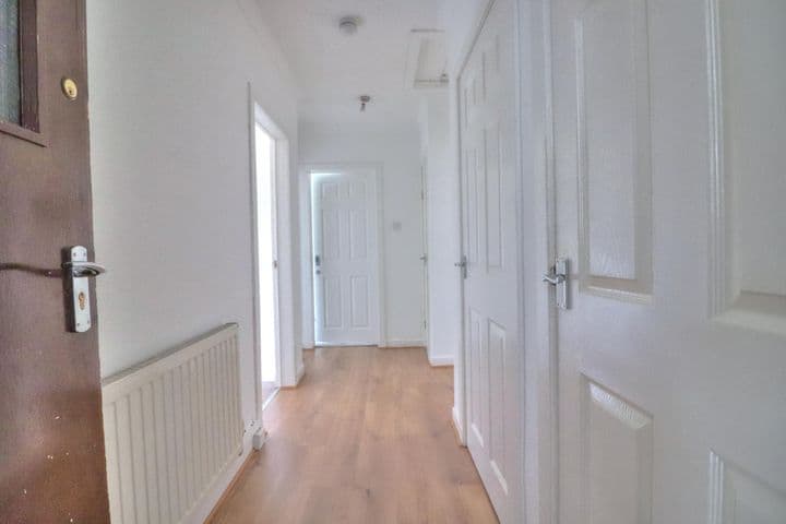 2 bedrooms apartment for sale in Glasgow, United Kingdom - Image 6