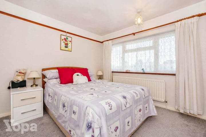 3 bedrooms house for sale in Gravesend, United Kingdom - Image 4