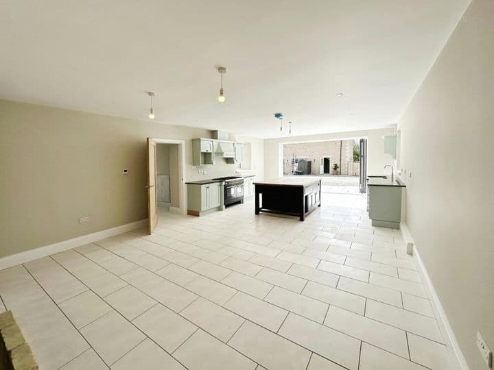 5 bedrooms house for sale in East Barkwith, United Kingdom - Image 5