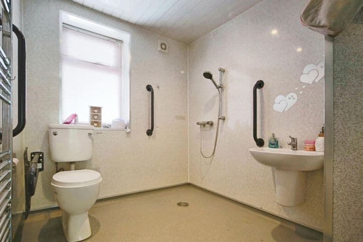 4 bedrooms house for sale in Winsford, United Kingdom - Image 9