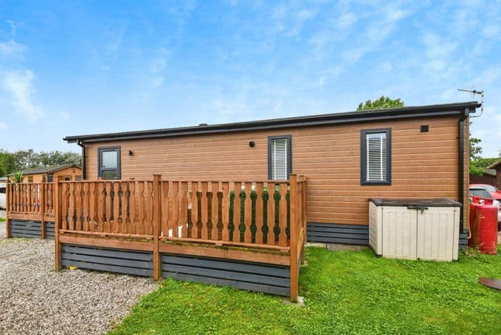 2 bedrooms other for sale in Carnforth, United Kingdom - Image 5