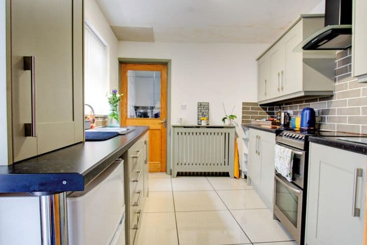 2 bedrooms house for sale in Neath Port Talbot, United Kingdom - Image 11