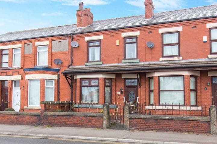 3 bedrooms house for sale in Wigan, United Kingdom - Image 2