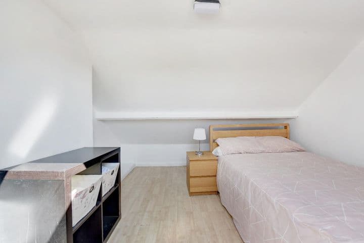 5 bedrooms house for sale in New Malden, United Kingdom - Image 12