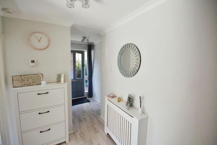 3 bedrooms house for sale in Stevenage, United Kingdom - Image 10