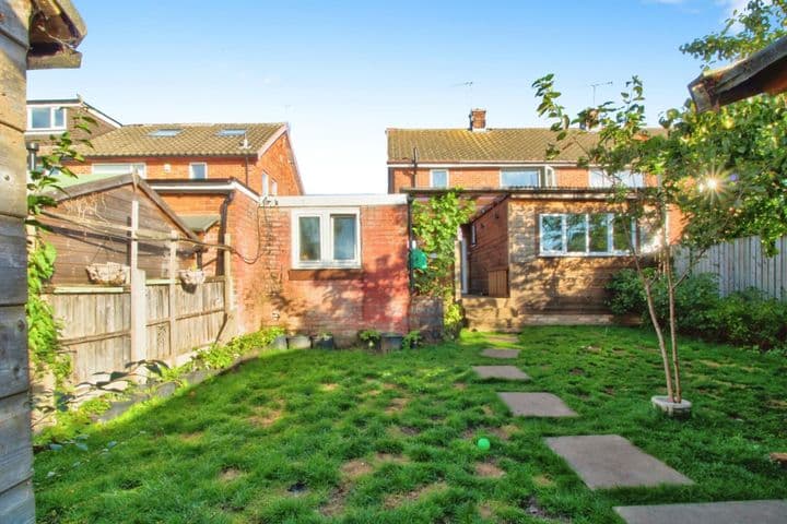 3 bedrooms house for sale in Rotherham, United Kingdom - Image 8