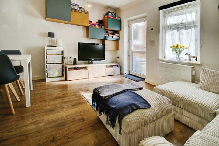 2 bedrooms house for sale in Tonbridge, United Kingdom - Image 6