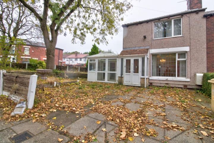 3 bedrooms house for sale in Bolton, United Kingdom - Image 2