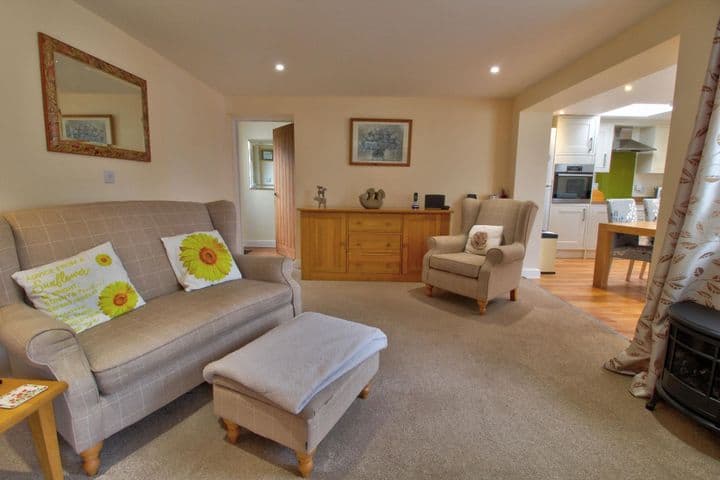 5 bedrooms house for sale in Rendlesham, United Kingdom - Image 4