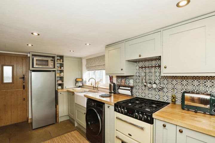 3 bedrooms house for sale in Stoke-On-Trent, United Kingdom - Image 7