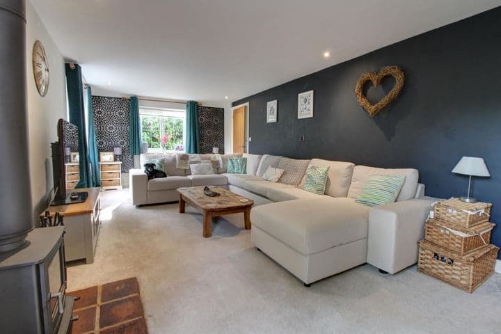 5 bedrooms house for sale in Rendlesham, United Kingdom - Image 5