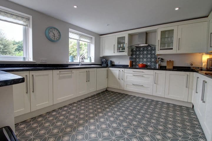 5 bedrooms house for sale in Rendlesham, United Kingdom - Image 7