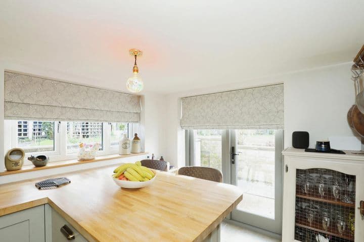 3 bedrooms house for sale in Stoke-On-Trent, United Kingdom - Image 8