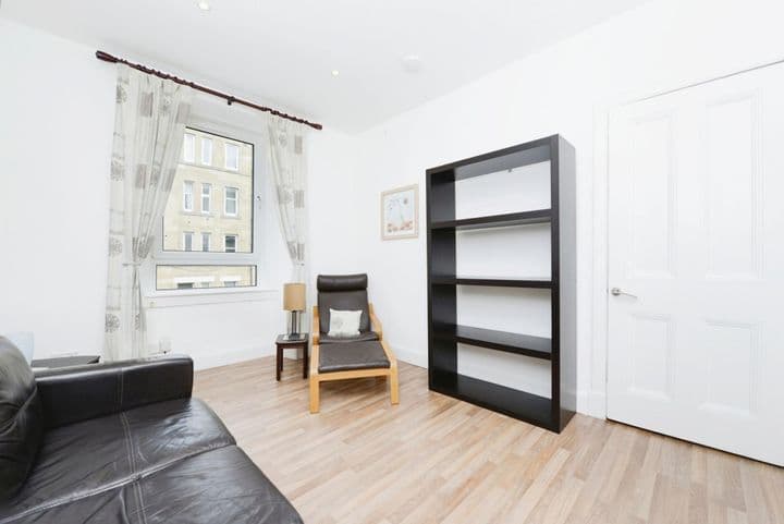 1 bedroom apartment for sale in Edinburgh City Centre, United Kingdom - Image 3