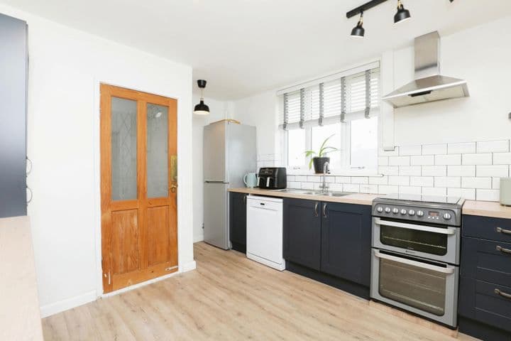 3 bedrooms house for sale in Sheffield, United Kingdom - Image 7