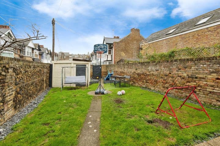 3 bedrooms house for sale in Margate, United Kingdom - Image 4