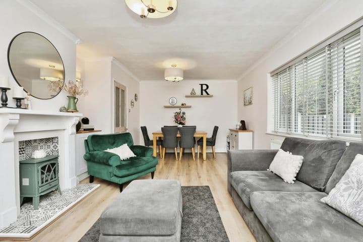 3 bedrooms house for sale in Sheffield, United Kingdom - Image 2