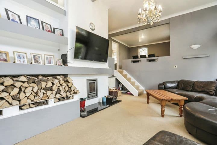 5 bedrooms house for sale in Ipswich, United Kingdom - Image 3