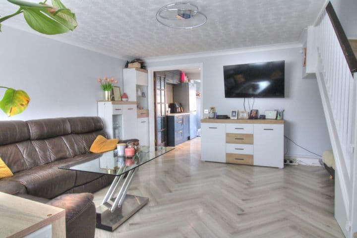 3 bedrooms house for sale in Basildon, United Kingdom - Image 7