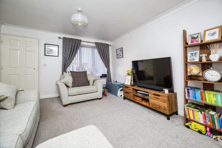 3 bedrooms house for sale in Barnsley, United Kingdom - Image 7