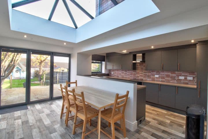 3 bedrooms house for sale in Bedlington, United Kingdom - Image 4